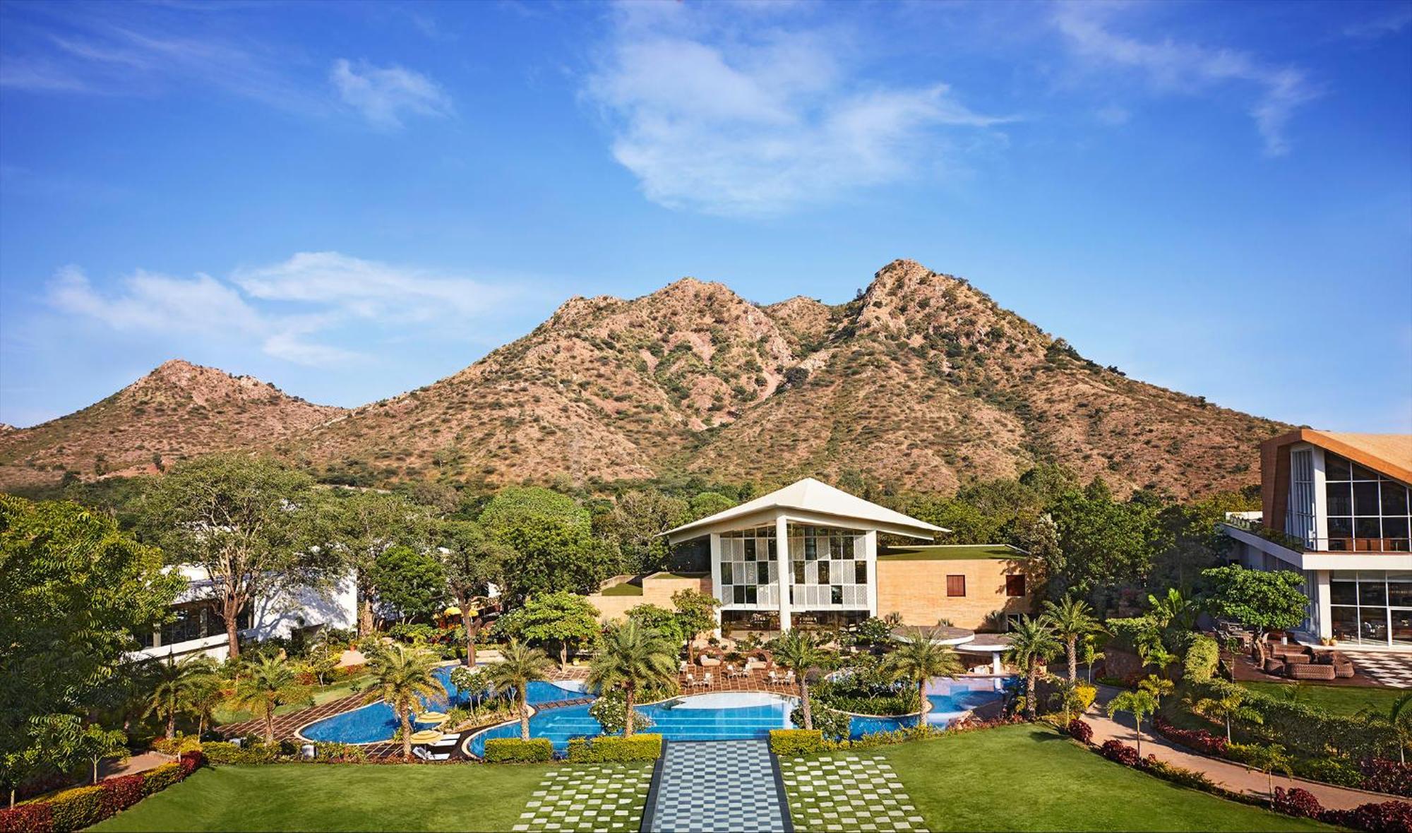 Taj Aravali Resort & Spa Udaipur Extérieur photo